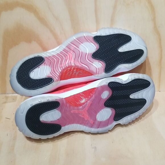 Nike Air Jordan Future Low Men Shoes  Infrared  VGC Size 13 - Picture 8 of 8